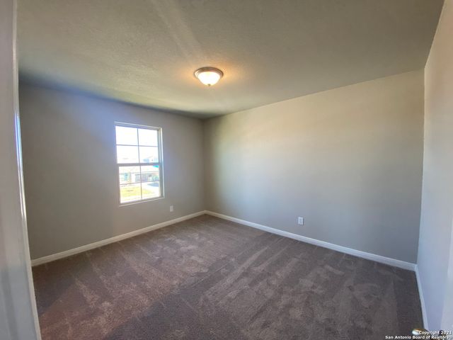 1378 Rios Bend Dr, New Braunfels, TX 78130