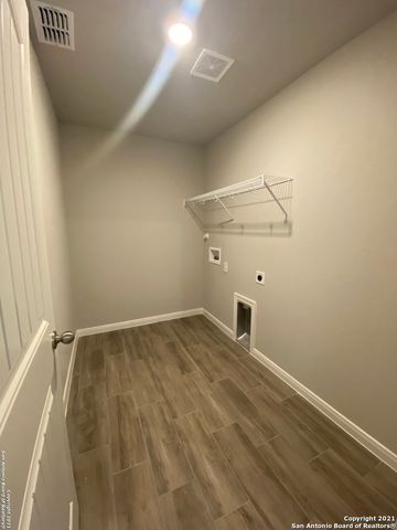 1378 Rios Bend Dr, New Braunfels, TX 78130