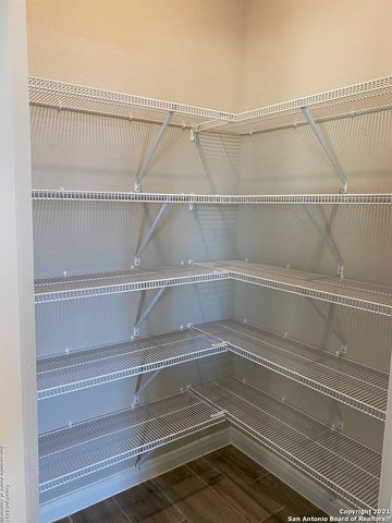 1378 Rios Bend Dr, New Braunfels, TX 78130