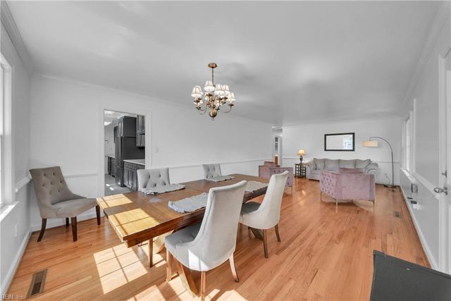 105 Cove Crescent, Yorktown, VA 23692