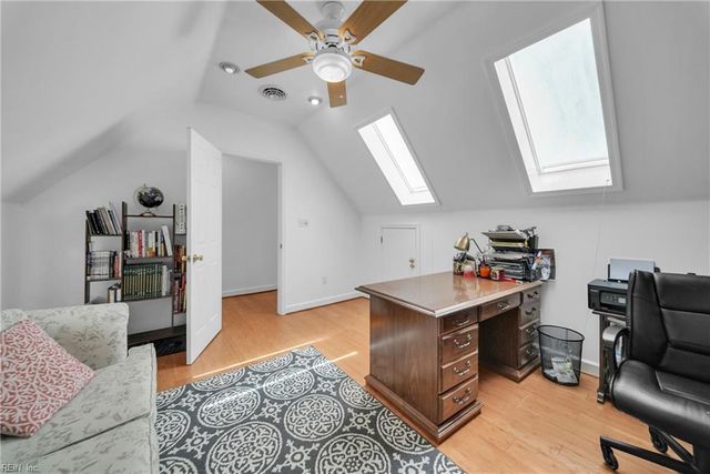 105 Cove Crescent, Yorktown, VA 23692