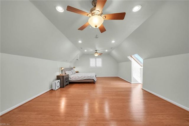 105 Cove Crescent, Yorktown, VA 23692