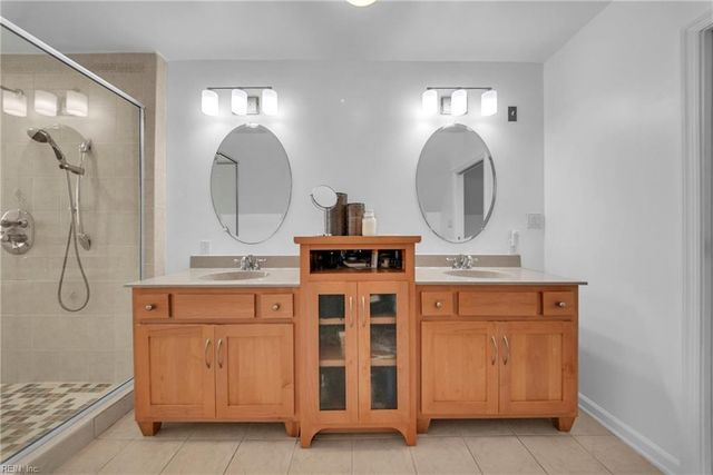 105 Cove Crescent, Yorktown, VA 23692