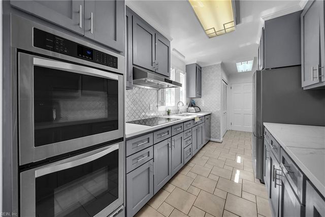 105 Cove Crescent, Yorktown, VA 23692