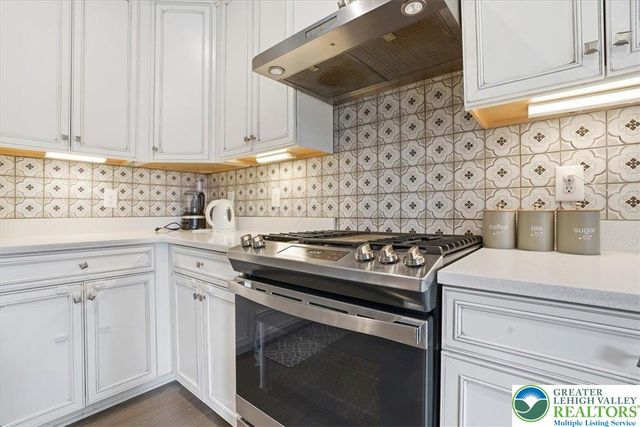 3902 Orth Street, Bethlehem Twp, PA 18020