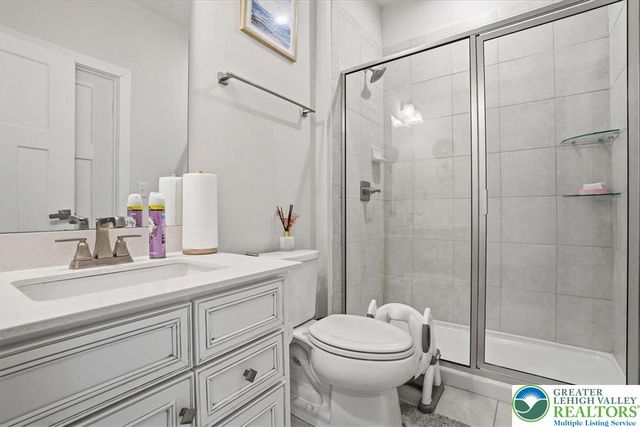 3902 Orth Street, Bethlehem Twp, PA 18020