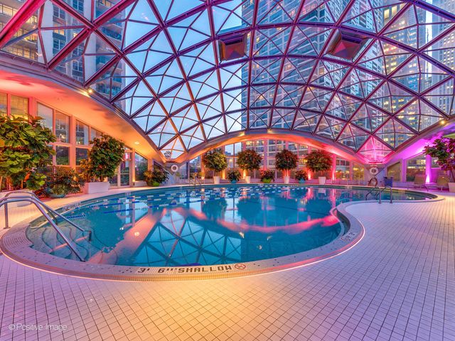 400 E Randolph Street 3715, Chicago, IL 60601