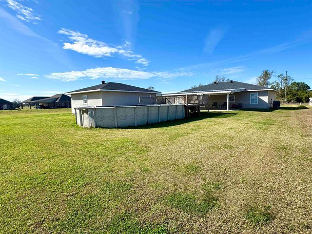 497 Bayou Dularge Rd, Houma, LA 70363