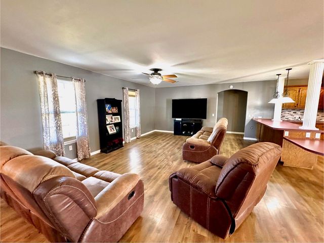 497 Bayou Dularge Rd, Houma, LA 70363