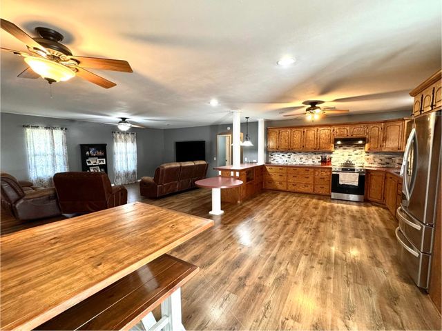 497 Bayou Dularge Rd, Houma, LA 70363