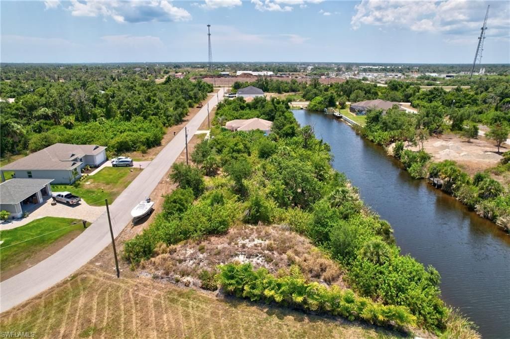 10080 Cocoa Beach ST, PORT CHARLOTTE, FL 33981 — photo 4