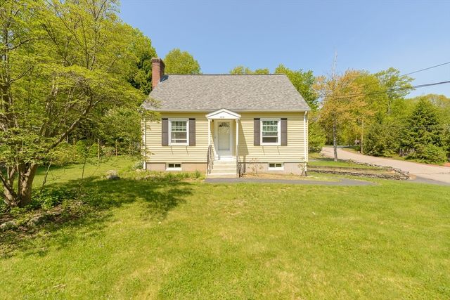 263 Highland St, Holden, MA 01520