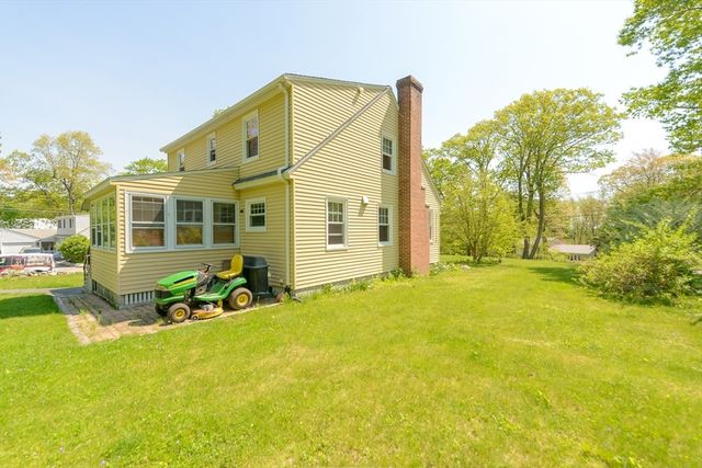 263 Highland St, Holden, MA 01520