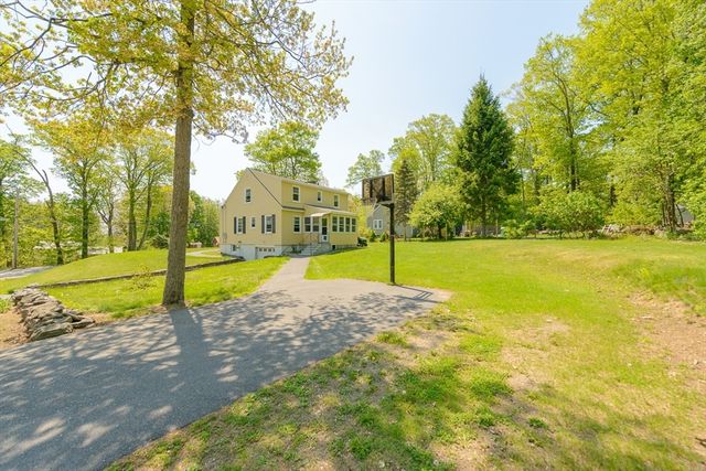 263 Highland St, Holden, MA 01520