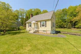 263 Highland St, Holden, MA 01520