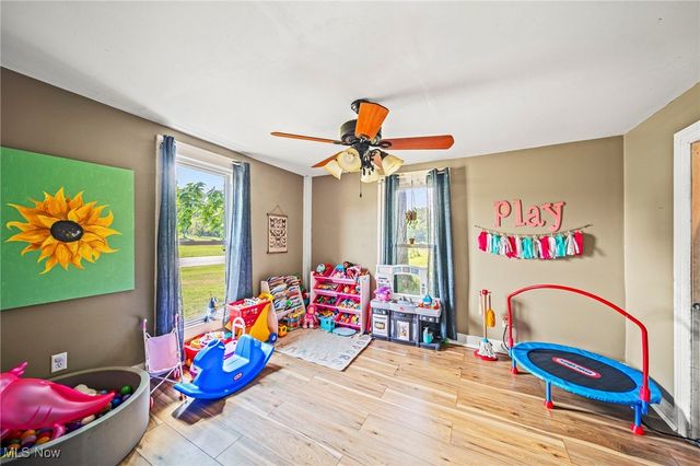 2189 Jefferson Eagleville Road, Jefferson, OH 44047