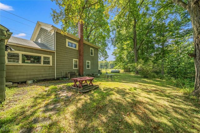 2189 Jefferson Eagleville Road, Jefferson, OH 44047