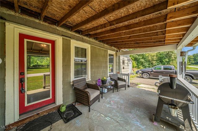 2189 Jefferson Eagleville Road, Jefferson, OH 44047