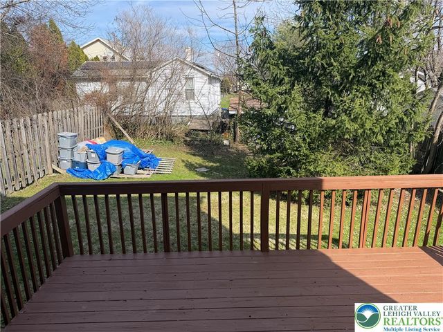 1511 Tweed Avenue, Salisbury Twp, PA 18103