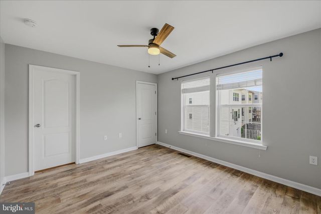 23 LANDIS CT, Falling Waters, WV 25419