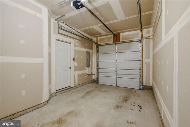 23 LANDIS CT, Falling Waters, WV 25419