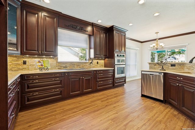 236 BRUSH TRAIL BND, Cibolo, TX 78108