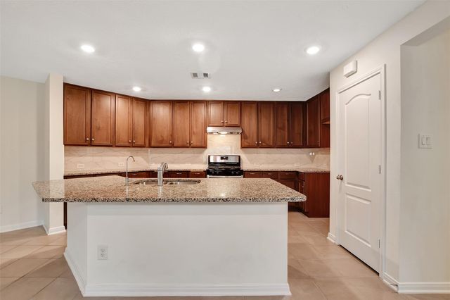 9403 Castillo Court, Magnolia, TX 77354