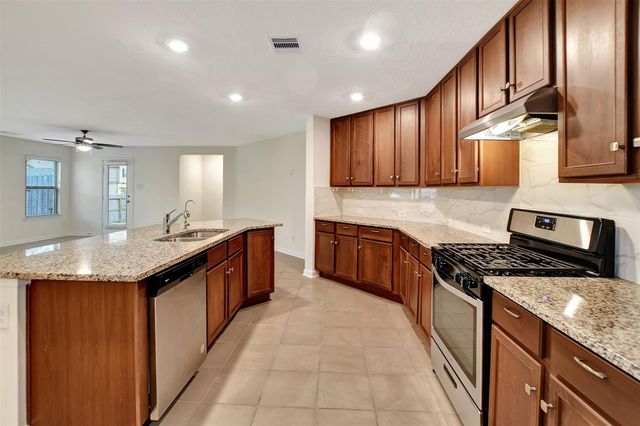 9403 Castillo Court, Magnolia, TX 77354