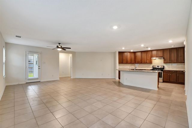 9403 Castillo Court, Magnolia, TX 77354
