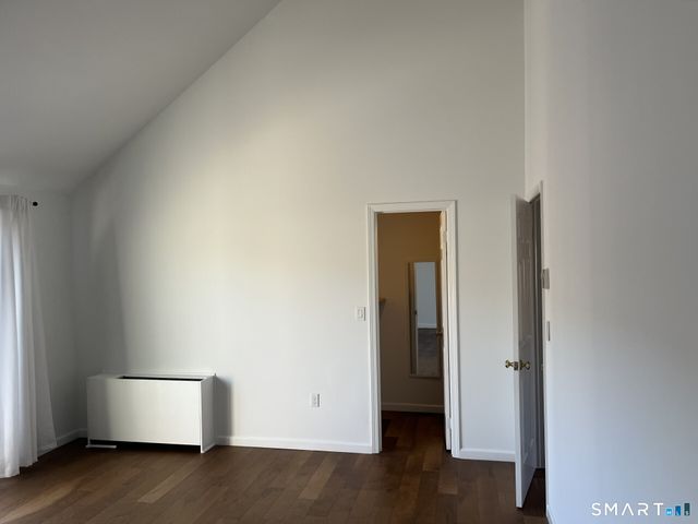 9 River Road 411, Greenwich, CT 06807