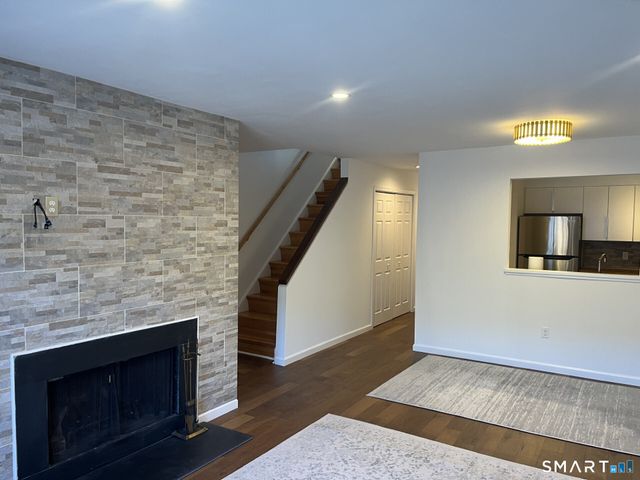 9 River Road 411, Greenwich, CT 06807