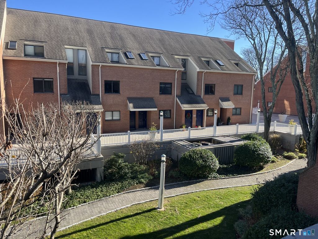 9 River Road 411, Greenwich, CT 06807