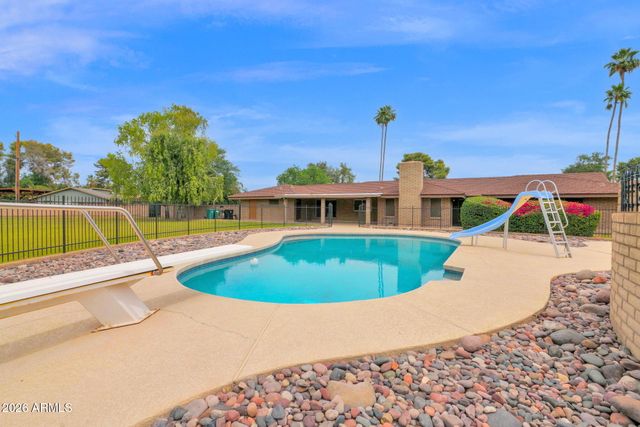 1510 N GENTRY Circle, Mesa, AZ 85213