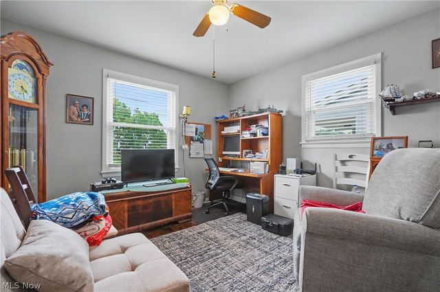 638 Brandon Avenue, Struthers, OH 44471
