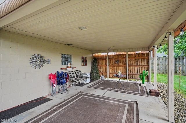 638 Brandon Avenue, Struthers, OH 44471