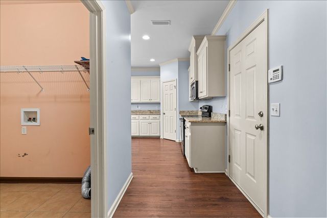 105 Belhaven Dr, Dothan, AL 36303