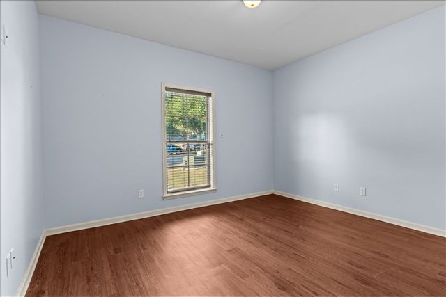 105 Belhaven Dr, Dothan, AL 36303