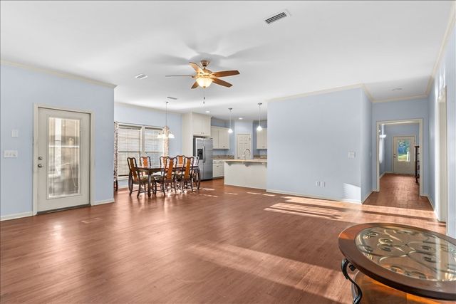 105 Belhaven Dr, Dothan, AL 36303