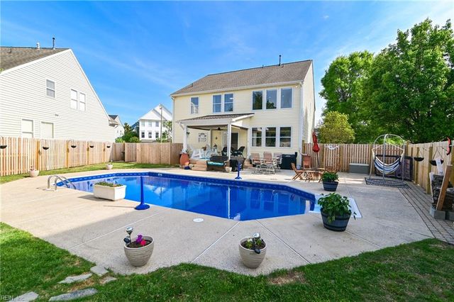 9559 Bay Point DR, Norfolk, VA 23518