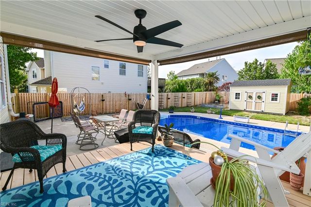 9559 Bay Point DR, Norfolk, VA 23518