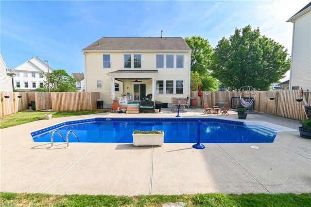 9559 Bay Point DR, Norfolk, VA 23518