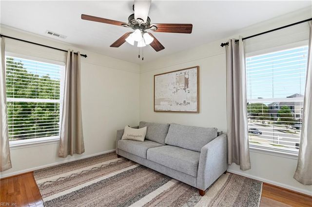 9559 Bay Point DR, Norfolk, VA 23518