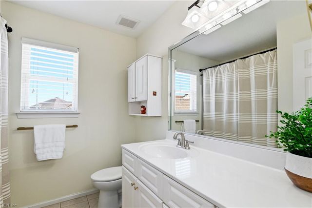 9559 Bay Point DR, Norfolk, VA 23518