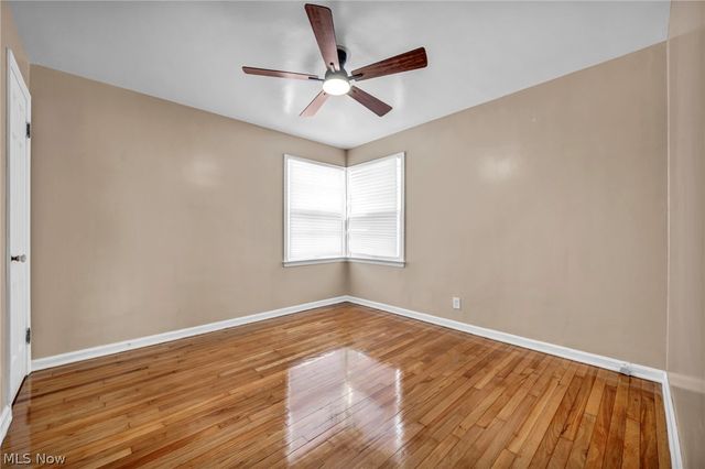 21202 Gardenview Drive, Maple Heights, OH 44137