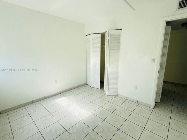 9440 W Flagler St 305, Miami, FL 33174