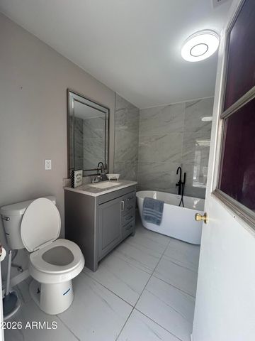 9325 W ARROWHEAD Drive W, Sun City, AZ 85351