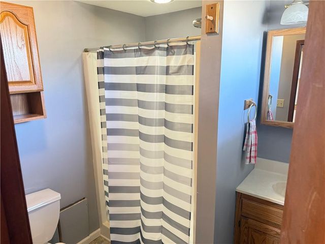 31435 Lofty Lane, Edwards, MO 65326