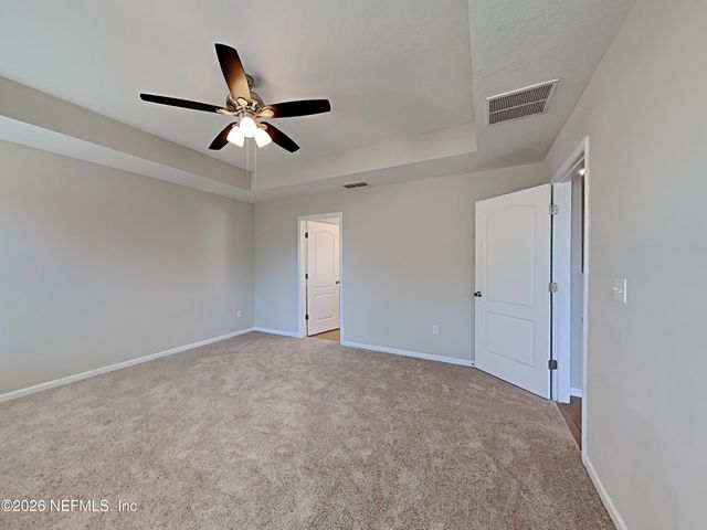 15662 CHIR PINE Drive, Jacksonville, FL 32218