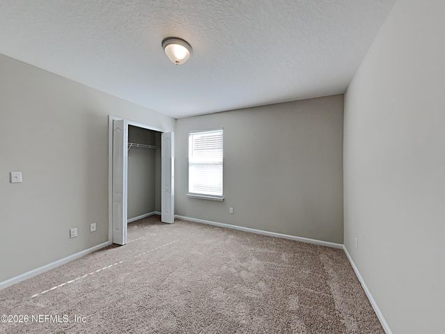 15662 CHIR PINE Drive, Jacksonville, FL 32218
