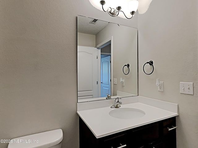 15662 CHIR PINE Drive, Jacksonville, FL 32218